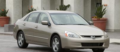 Honda Accord Hybrid (2005) - picture 28 of 65