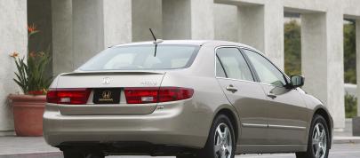 Honda Accord Hybrid (2005) - picture 47 of 65