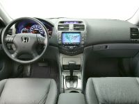 Honda Accord Hybrid (2005)