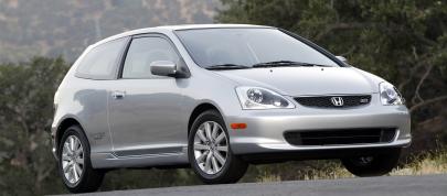 Honda Civic Hybrid (2005) - picture 4 of 15