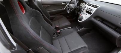 Honda Civic Hybrid (2005) - picture 12 of 15