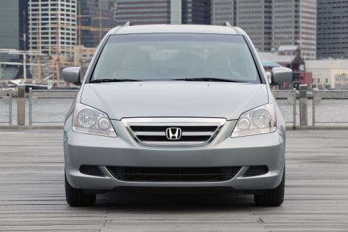 Honda Odyssey EX (2005) - picture 1 of 35