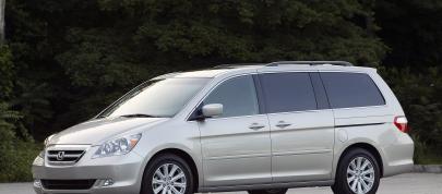 Honda Odyssey Touring (2005) - picture 4 of 63