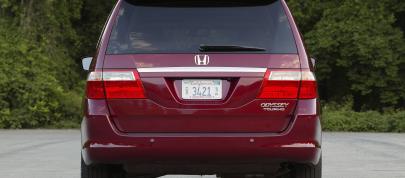 Honda Odyssey Touring (2005) - picture 20 of 63
