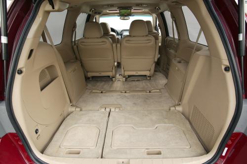 Honda Odyssey Touring (2005) - picture 32 of 63