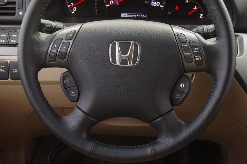 Honda Odyssey Touring (2005) - picture 48 of 63