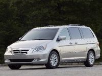 Honda Odyssey Touring (2005) - picture 2 of 63