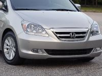 Honda Odyssey Touring (2005) - picture 27 of 63