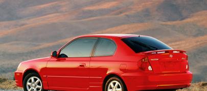 Hyundai Accent (2005) - picture 7 of 9