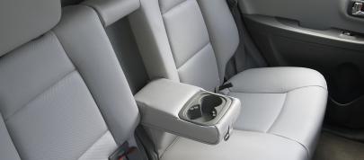 Hyundai Santa Fe (2005) - picture 12 of 26