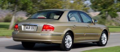 Hyundai Sonata (2005) - picture 4 of 13