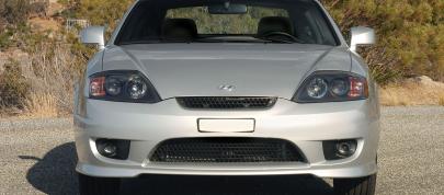 Hyundai Tiburon (2005) - picture 4 of 11