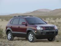Hyundai Tucson (2005) - picture 2 of 27