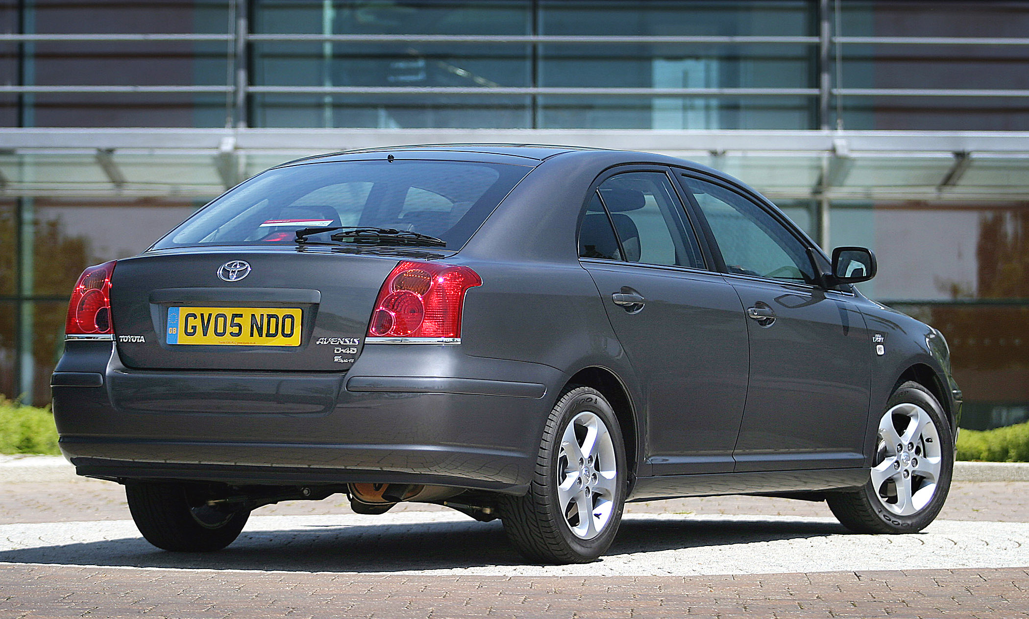 Toyota Avensis 2.2-litre D-4D