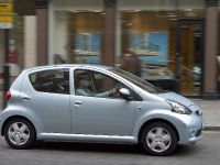 Toyota Aygo (2005) - picture 11 of 34