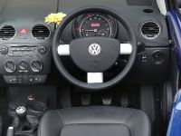 Volkswagen Beetle Cabriolet (2005) - picture 13 of 13