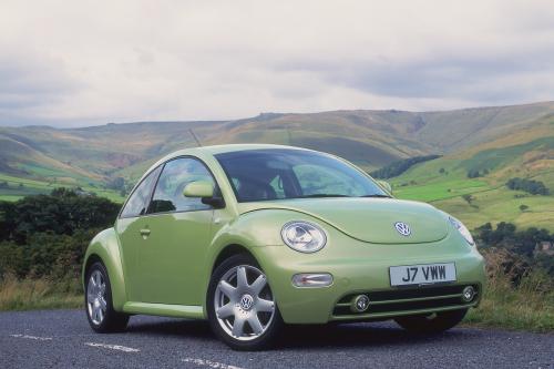 Volkswagen Beetle (2005) - picture 8 of 10