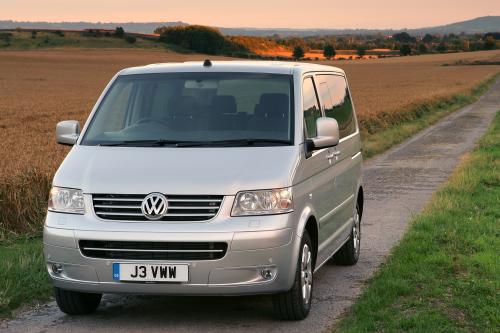 Volkswagen Caravelle (2005) - picture 1 of 7