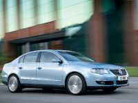 Volkswagen Passat (2005) - picture 6 of 11