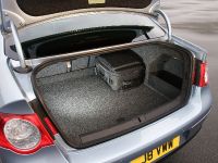 Volkswagen Passat (2005) - picture 10 of 11