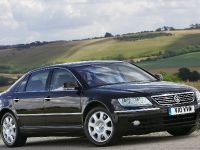 Volkswagen Phaeton (2005) - picture 5 of 12