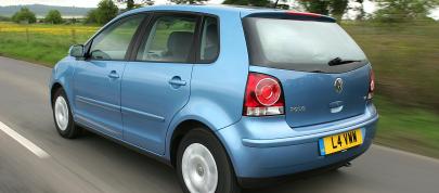 Volkswagen Polo (2005) - picture 7 of 16