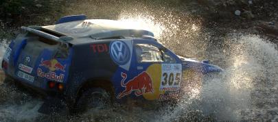 Volkswagen Race Touareg 2 (2005) - picture 7 of 9