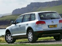 Volkswagen Touareg (2005) - picture 5 of 6