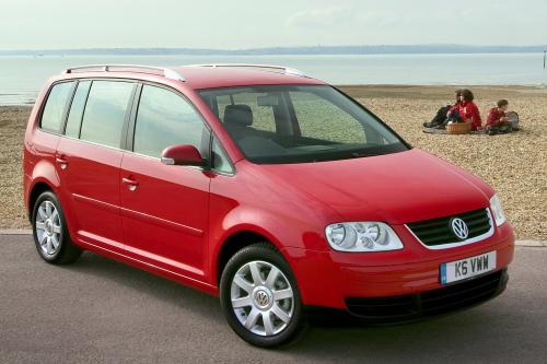 Volkswagen Touran (2005) - picture 1 of 5