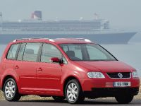 Volkswagen Touran (2005) - picture 2 of 5