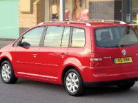Volkswagen Touran (2005) - picture 5 of 5