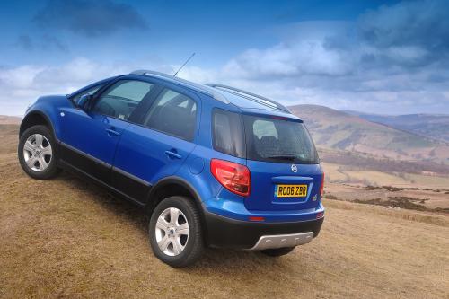 Fiat Sedici (2006) - picture 16 of 25