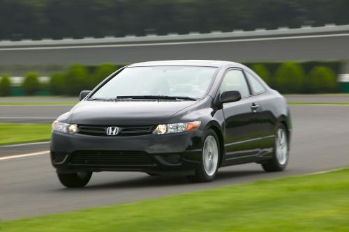 Honda Civic Coupe (2006) - picture 9 of 20