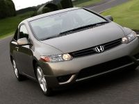 Honda Civic Coupe (2006) - picture 3 of 20