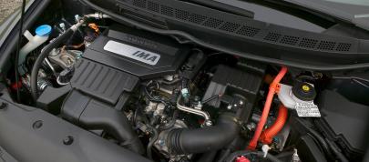 Honda Civic Hybrid (2006) - picture 12 of 22
