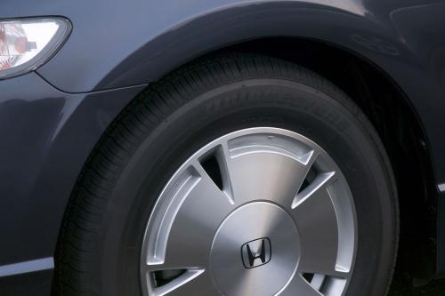 Honda Civic Hybrid (2006) - picture 9 of 22