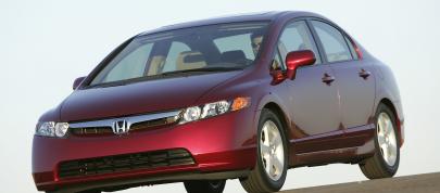 Honda Civic Sedan (2006) - picture 4 of 39