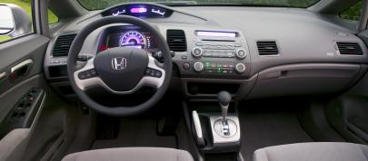 Honda Civic Sedan (2006) - picture 39 of 39