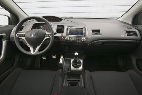 Honda Civic Si (2006) - picture 33 of 33