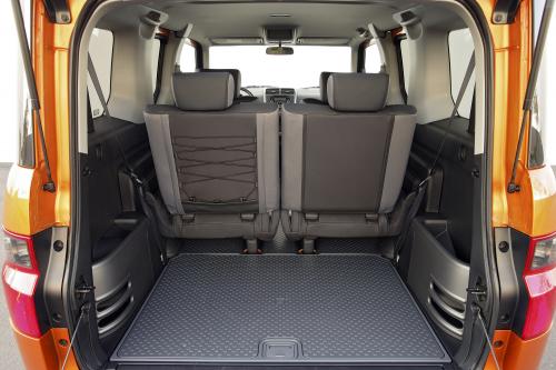Honda Element EX-P (2006) - picture 17 of 24