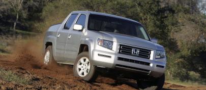 Honda Ridgeline RTL (2006) - picture 15 of 79