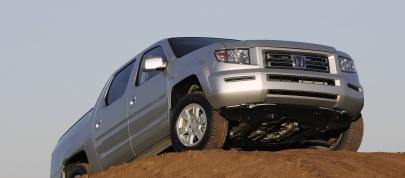 Honda Ridgeline RTL (2006) - picture 36 of 79