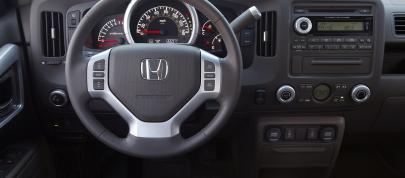 Honda Ridgeline RTL (2006) - picture 76 of 79