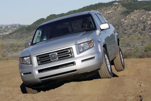 Honda Ridgeline RTL (2006) - picture 16 of 79