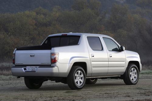 Honda Ridgeline RTL (2006) - picture 41 of 79