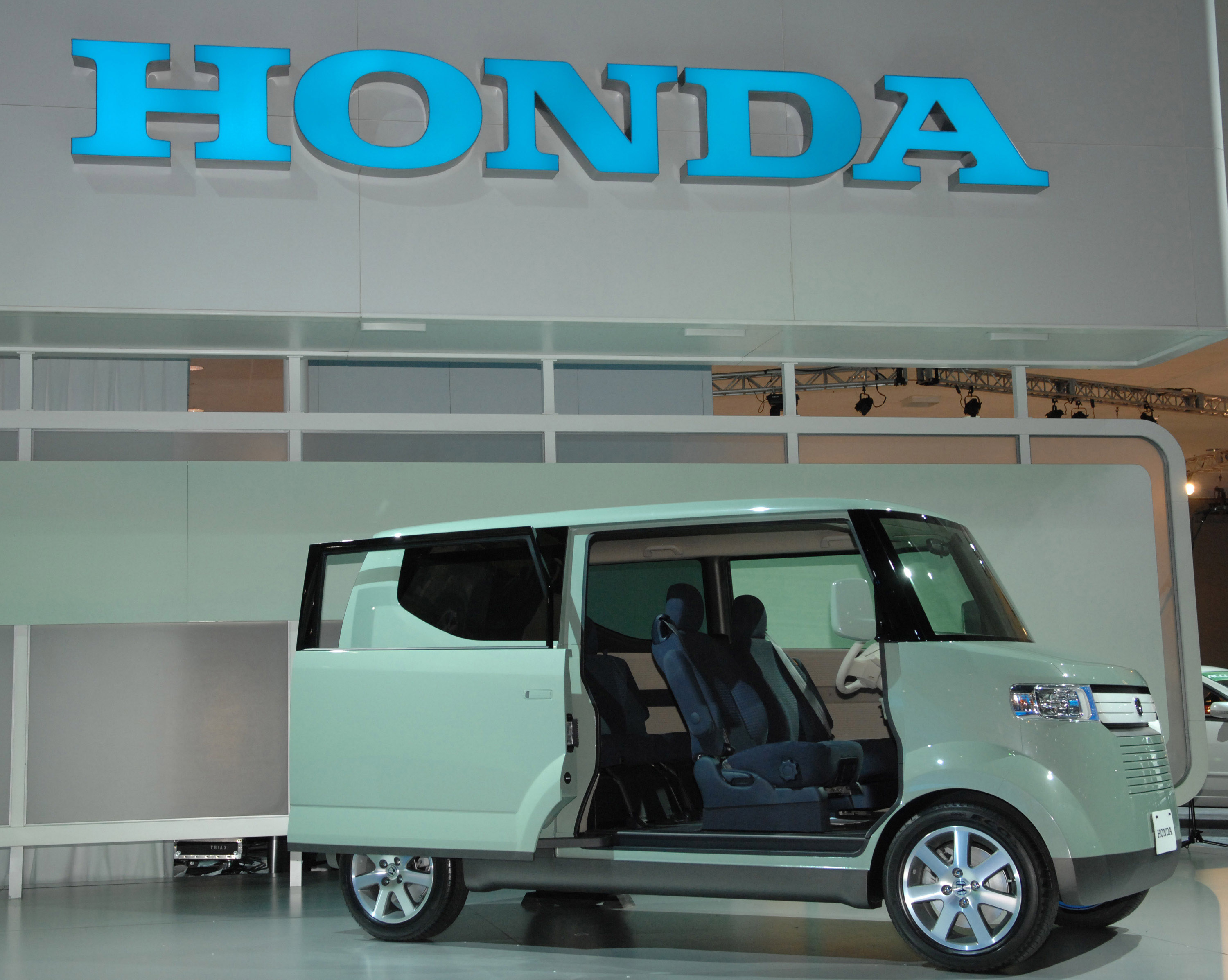 Honda Step Bus Concept