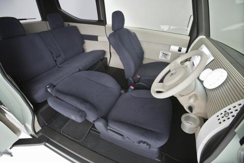 Honda Step Bus Concept (2006) - picture 8 of 12