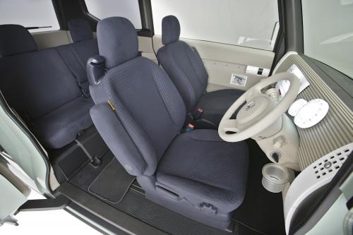 Honda Step Bus Concept (2006) - picture 9 of 12