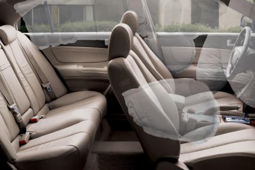 Hyundai Sonata (2006) - picture 8 of 10