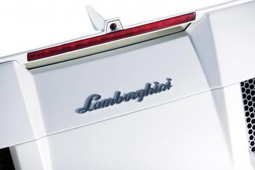 Lamborghini Concept S (2006) - picture 9 of 10